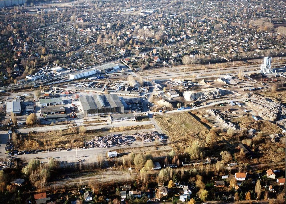 Berlin - Heinersdorf von oben - Industriegelände an der Blankenburger Straße in Berlin Heinersdorf (zu Weißensee).