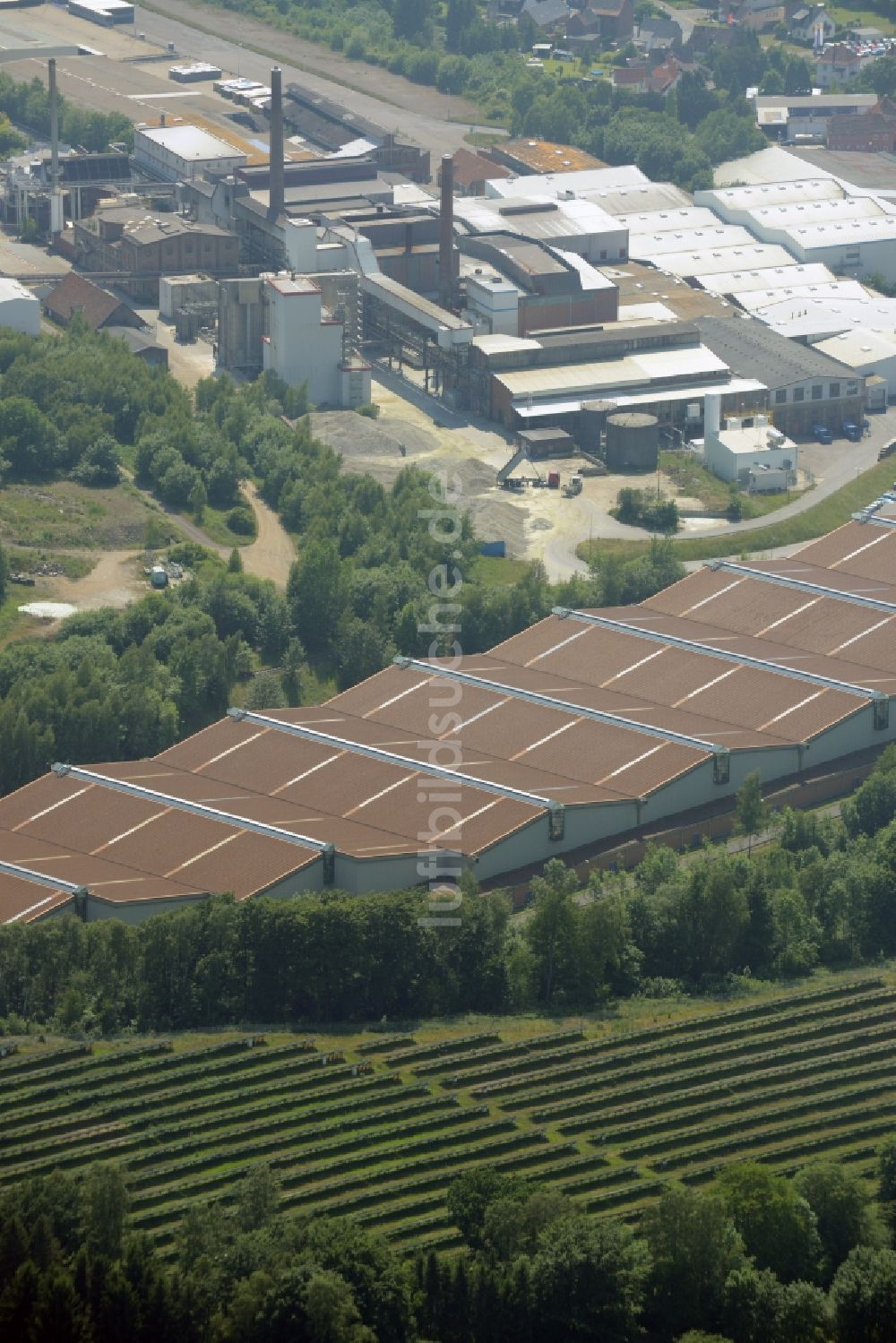 Obernkirchen von oben - Industriegelände und Produktionsstandort von Ardagh Glass in Obernkirchen im Bundesland Niedersachsen