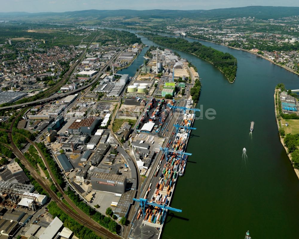 Luftbild Mainz - Industriehafen und Industriegelände im Norden von Mainz im Bundesland Rheinland-Pfalz