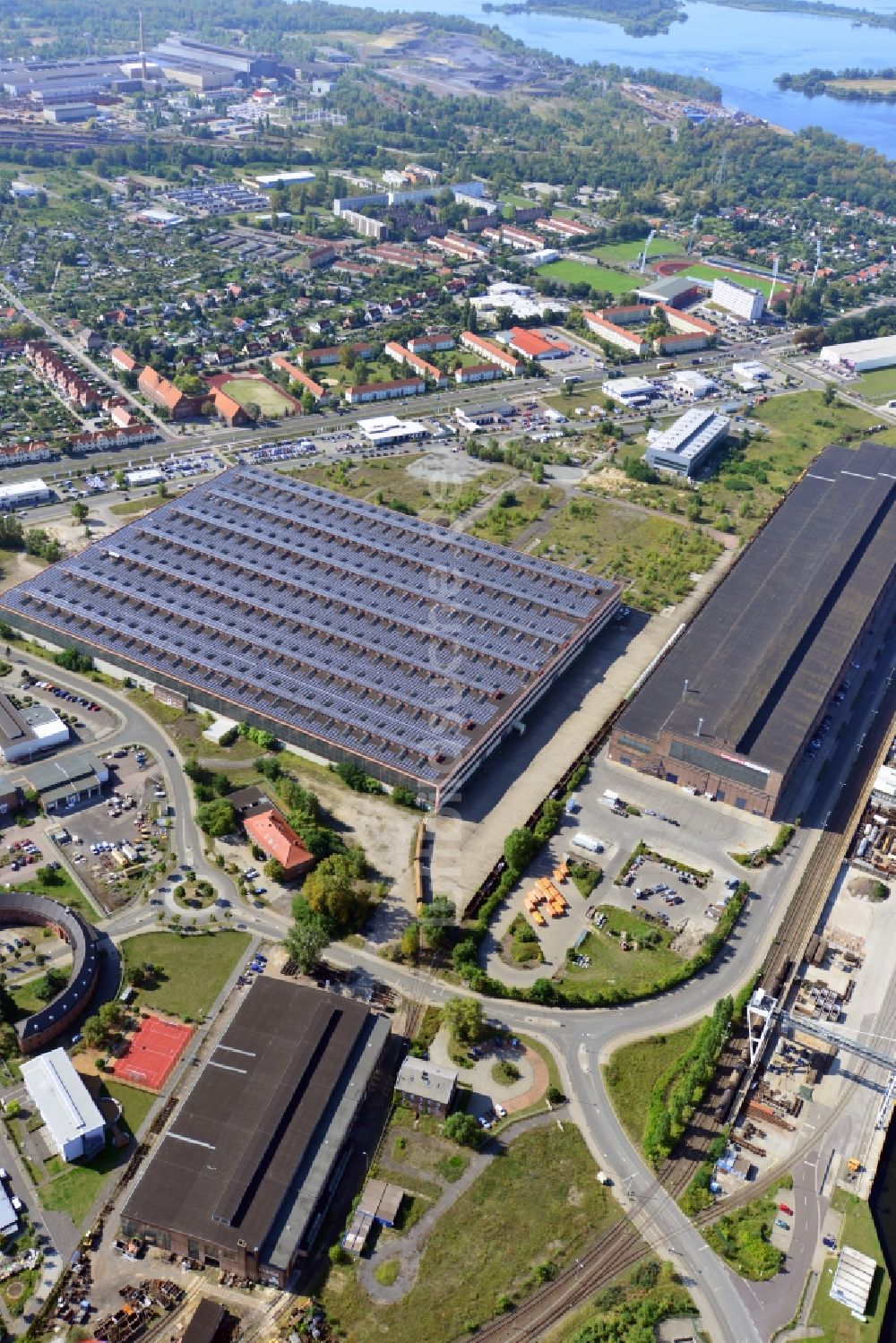 Luftaufnahme Brandenburg Havel - Industriemuseum und Recyclingpark in Brandenburg an der Havel im Bundesland Brandenburg