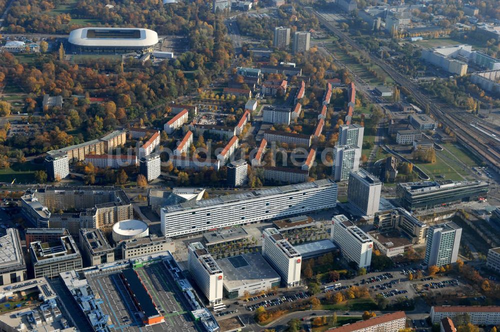 Dresden aus der Vogelperspektive: Ineren Altstadt mit der Prager Straße und der St. Petersburger Straße