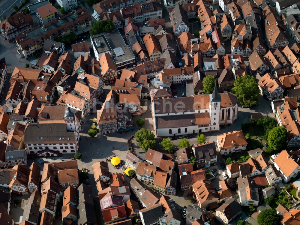 Moosbach aus der Vogelperspektive: Innenstadt und des Altstadt - Zentrums von Mosbach in der Oberpfalz im Bundesland Bayern