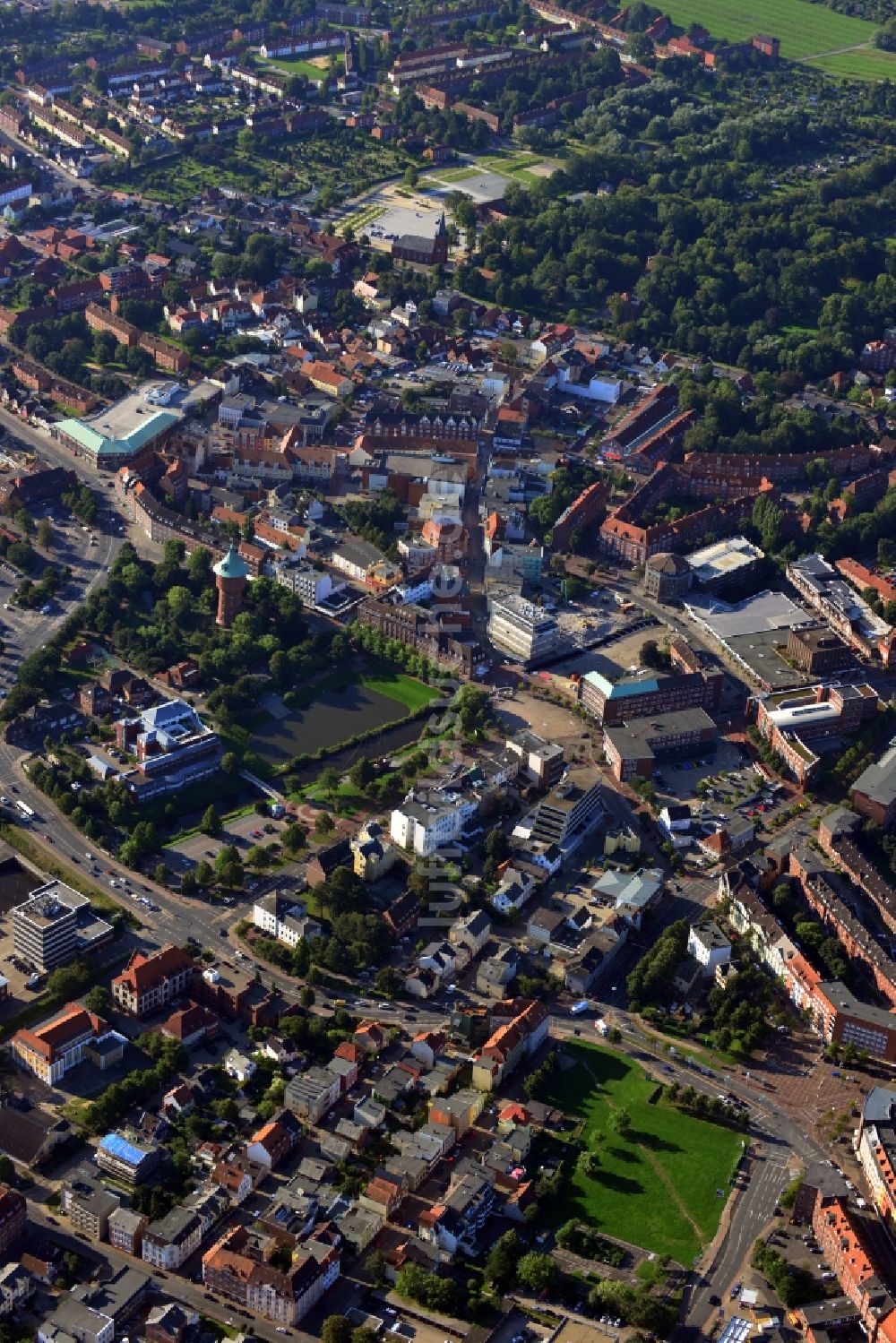 Cuxhaven von oben - Innenstadt Cuxhaven im Bundesland Niedersachsen