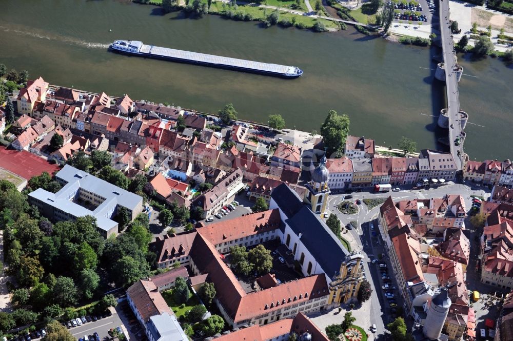 Kitzingen am Main aus der Vogelperspektive: Innenstadt von Kitzingen am Main im Bundesland Bayern