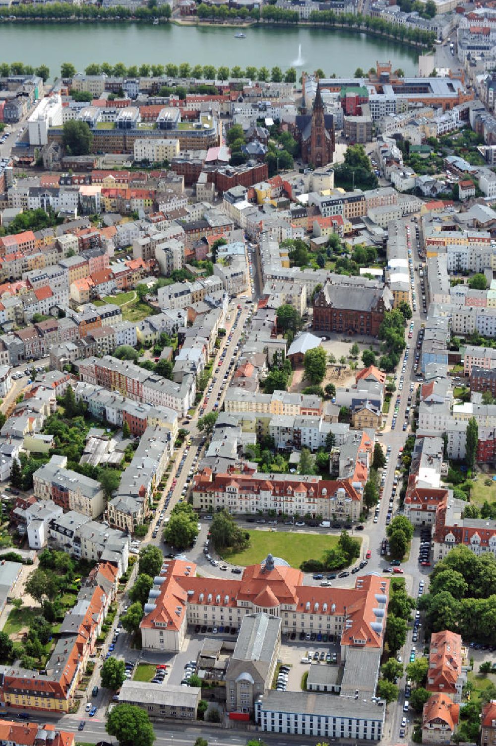 Schwerin aus der Vogelperspektive: Innenstadt der Landeshauptstadt Schwerin im Bundesland Mecklenburg-Vorpommern