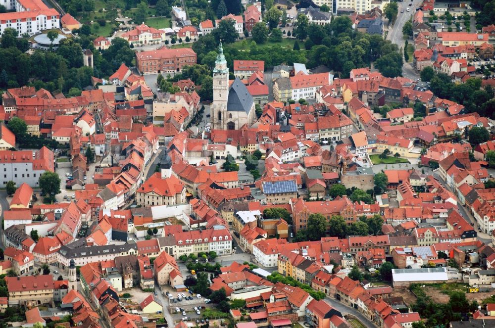 Luftaufnahme Bad Langensalza - Innenstadt mit Marktkirche St. Bonifacius in Bad Langensalza im Bundesland Thüringen