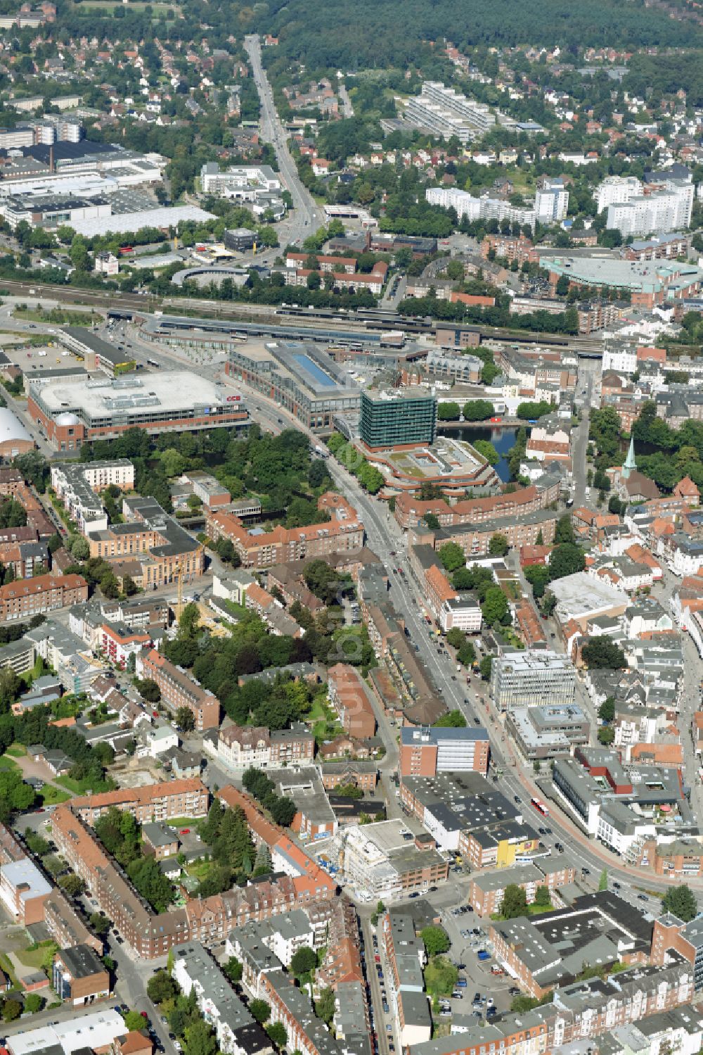 Hamburg aus der Vogelperspektive: Innenstadt im Ortsteil Bergedorf in Hamburg, Deutschland