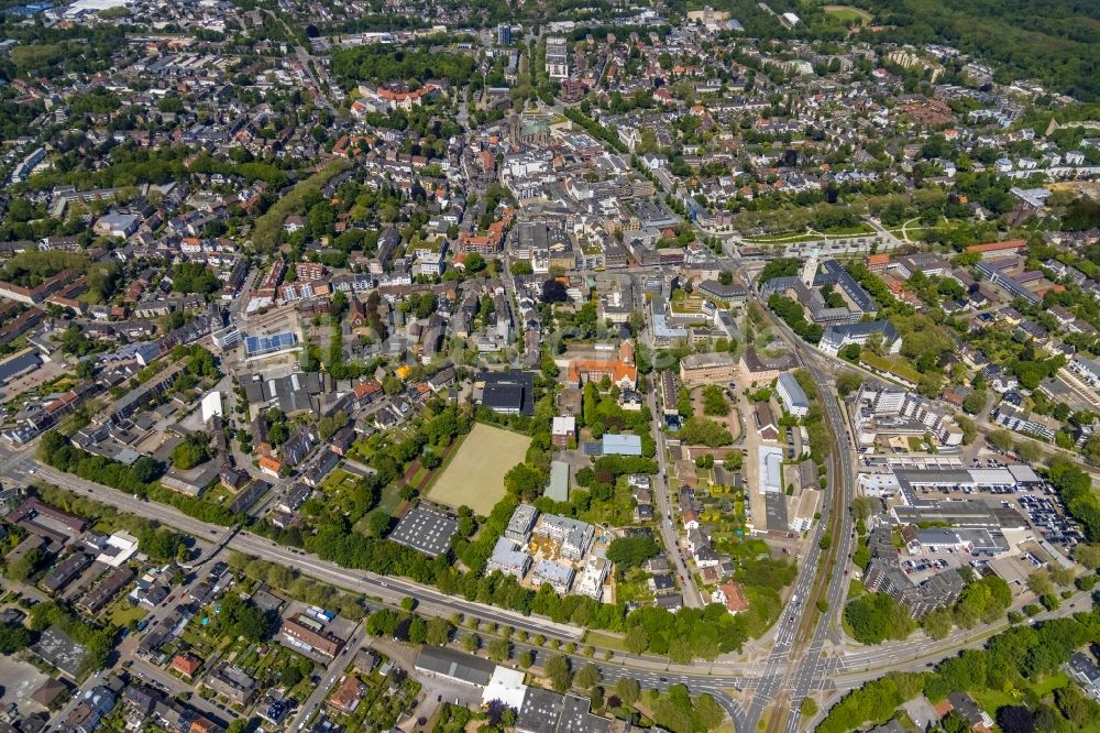 Gelsenkirchen aus der Vogelperspektive: Innenstadt im Ortsteil Buer in Gelsenkirchen im Bundesland Nordrhein-Westfalen, Deutschland