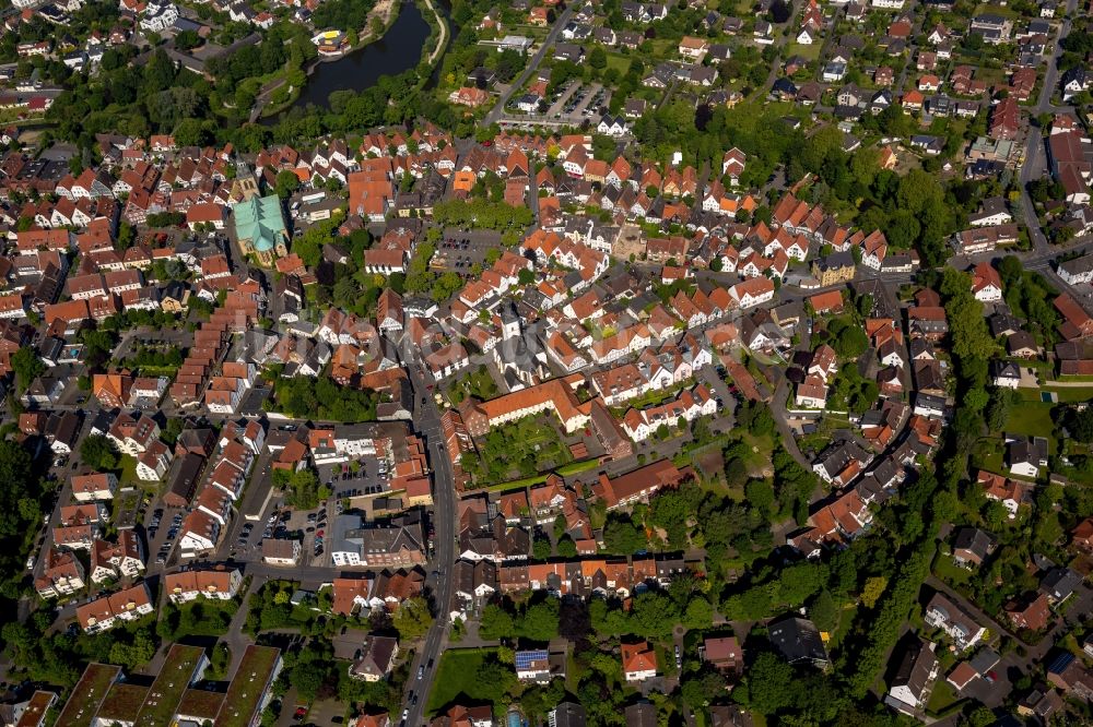 Rheda-Wiedenbrück aus der Vogelperspektive: Innenstadt von Wiedenbrück in Ostwestfalen in Nordrhein-Westfalen