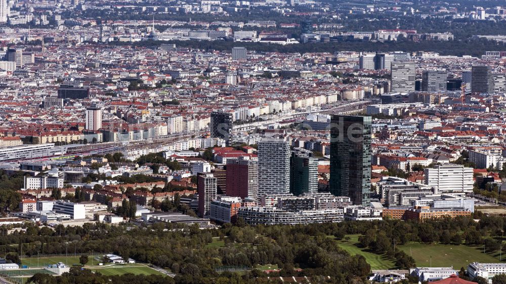 Wien aus der Vogelperspektive: Innenstadt in Wien in Österreich