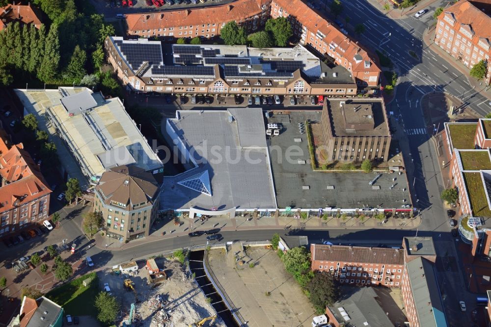 Luftaufnahme Cuxhaven - Innenstadtbereich an der City-Passage in Cuxhaven im Bundesland Niedersachsen