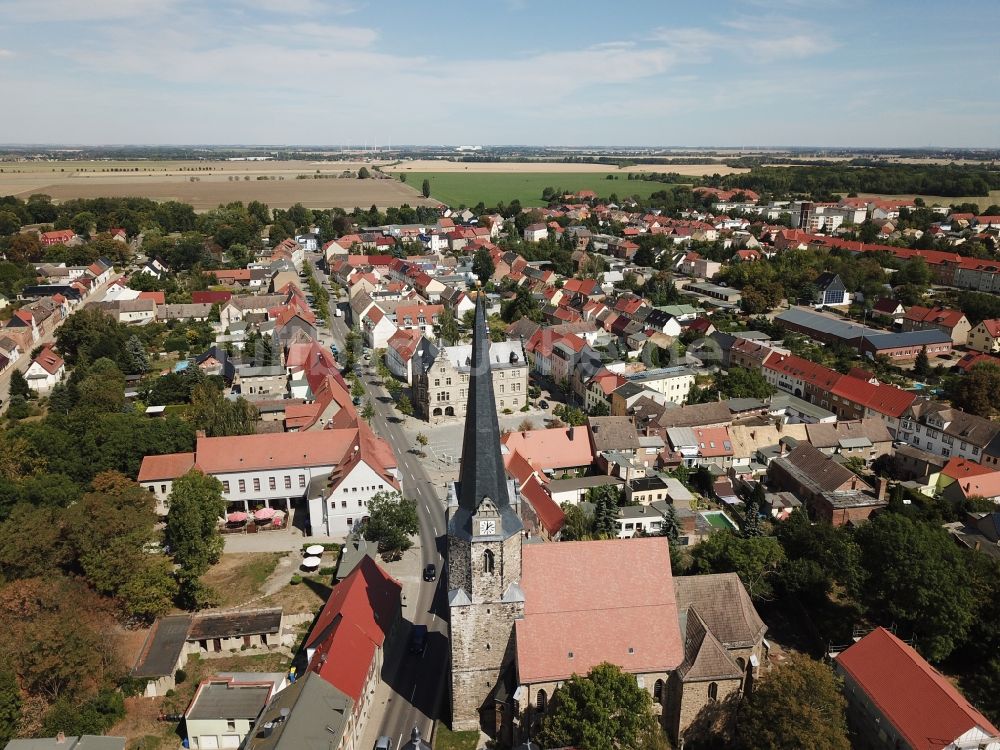 Lützen von oben - Innenstadtbereich in Lützen im Bundesland Sachsen-Anhalt, Deutschland