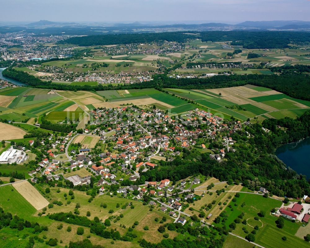 Luftaufnahme Altenburg - Innenstadtbereich am Stadtrand mit landwirtschaftlichen Feldern in Altenburg im Bundesland Baden-Württemberg, Deutschland