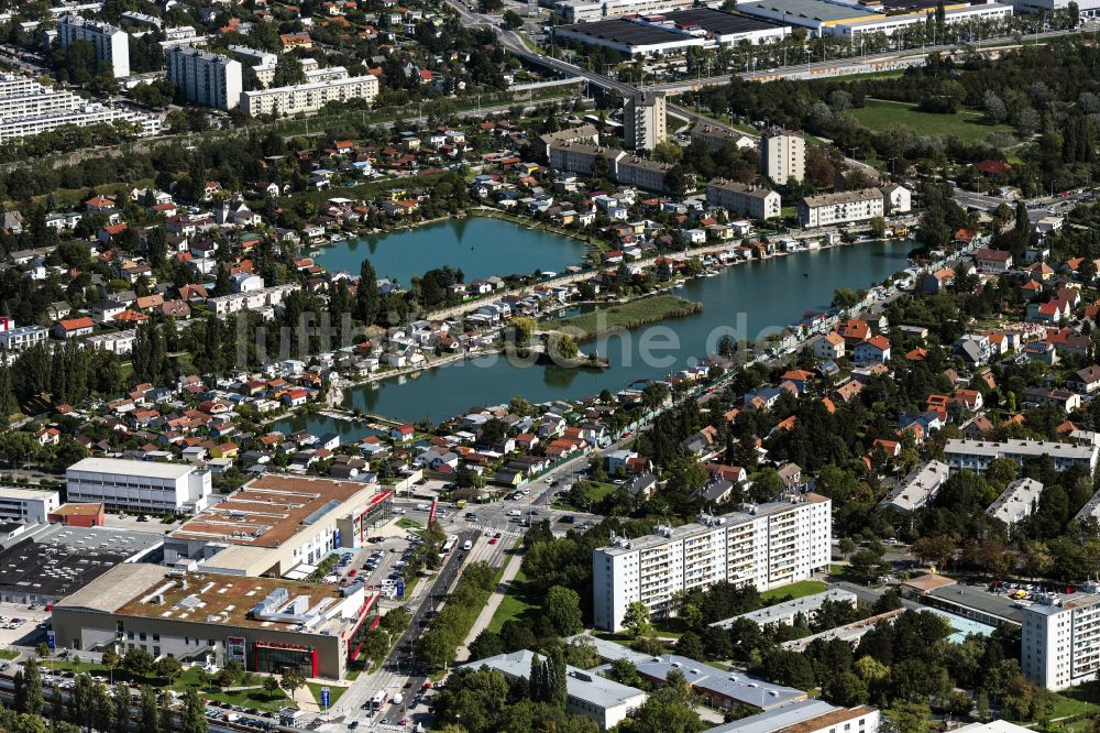 Wien von oben - Innenstadtbereich an den Uferbereichen des Steinsee in Wien in Österreich