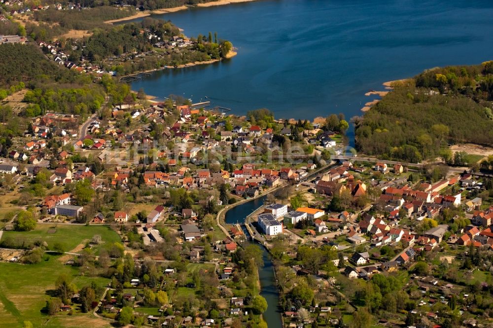 Luftaufnahme Storkow (Mark) - Innenstadtbereich an den Uferbereichen des Storkower Sees in Storkow (Mark) im Bundesland Brandenburg, Deutschland