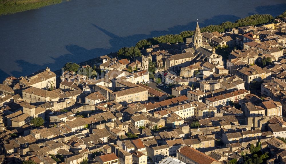 Luftbild Bourg-Saint-Andéol - Innenstadtzentrum von Bourg-Saint-Andeol in Bourg-Saint-Andeol in Frankreich