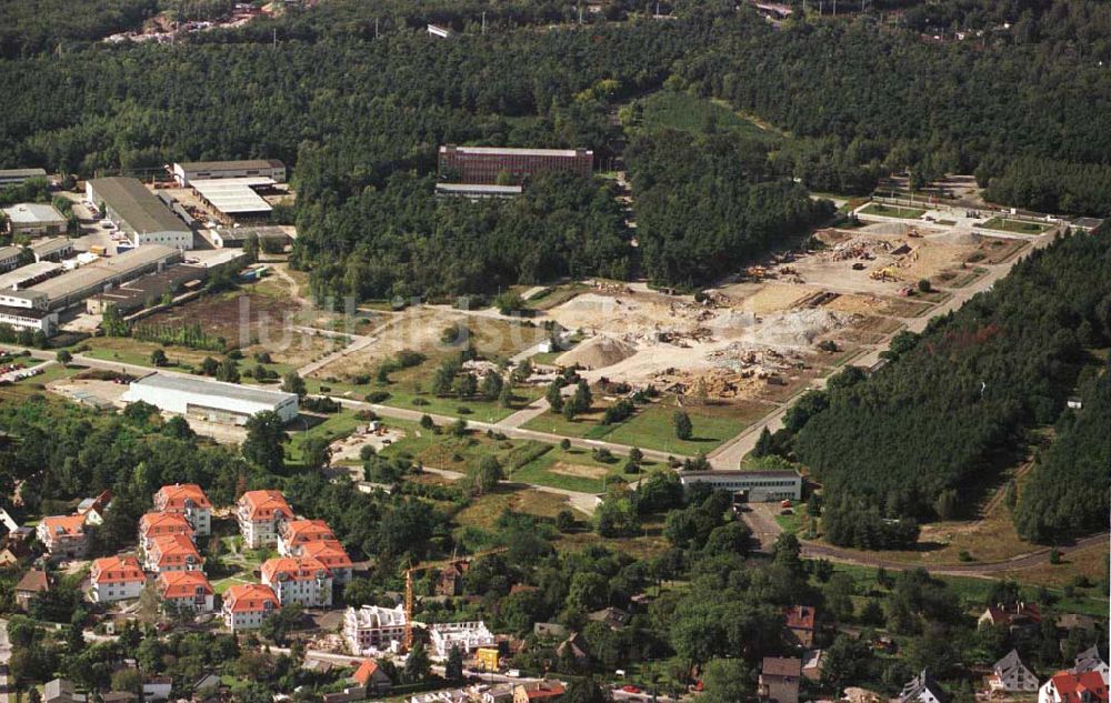 Luftbild Berlin-Köpenick - Innovationszentrum Wuhlheide