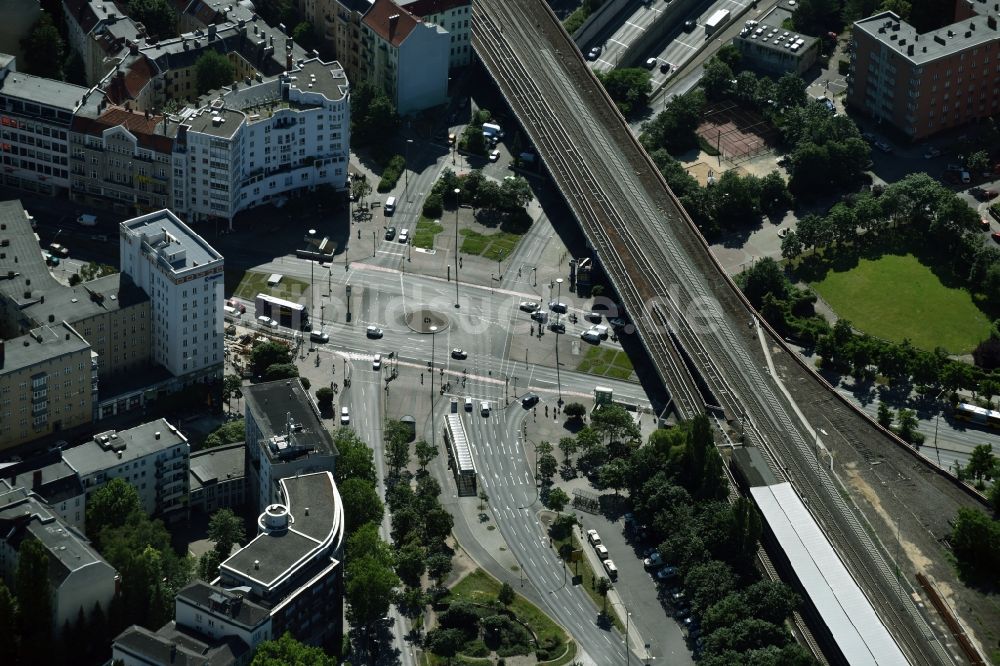 Berlin aus der Vogelperspektive: Innsbrucker Platz im Innenstadt- Zentrum in Berlin