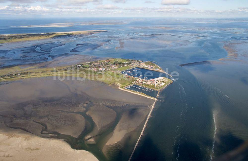 Borkum aus der Vogelperspektive: Insel Borkum mit Ortsbereich in Borkum im Bundesland Niedersachsen, Deutschland