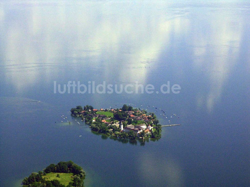 Chiemsee von oben - Insel Frauenchiemsee - Chiemsee