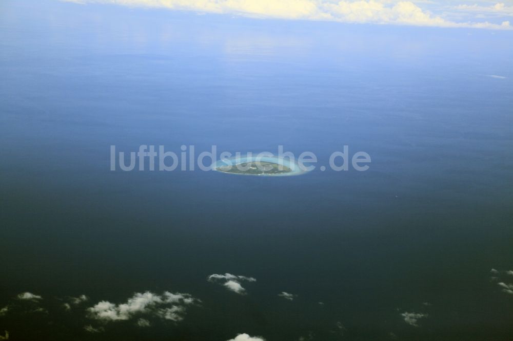 Dharanboodhoo aus der Vogelperspektive: Insel- Gruppen im Küstenbereich des Indischer Ozean in Dharanboodhoo in Central Province, Malediven