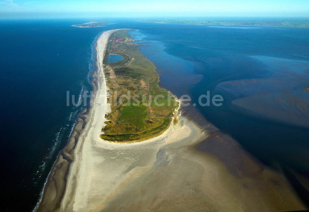 Juist von oben - Insel Juist in Niedersachsen