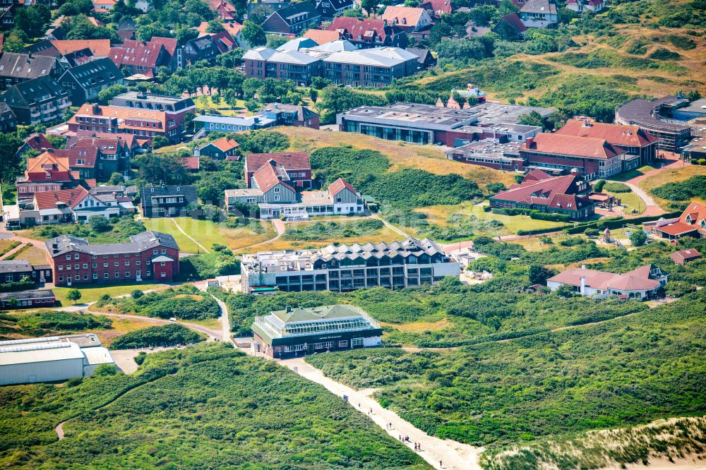 Langeoog von oben - Insel Langeoog mit Ortsbereich in Langeoog im Bundesland Niedersachsen, Deutschland