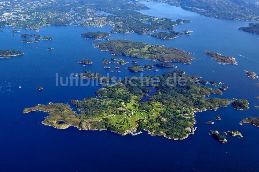 Luftaufnahme Bergen - Insel Leroyna in Bergen in der Provinz Hordaland in Norwegen