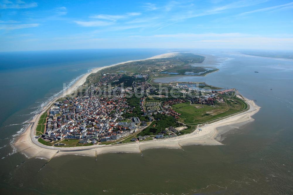 NORDERNEY von oben - Insel Norderney in der Nordsee im Bundeslandes Niedersachsen