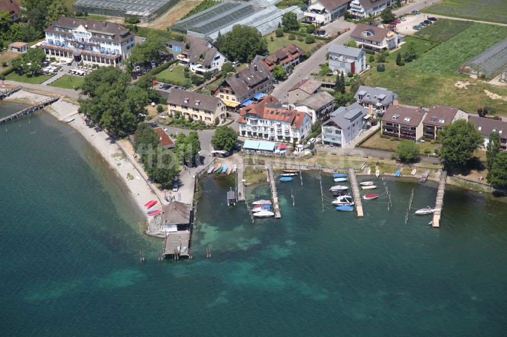 Reichenau von oben - Insel Reichenau im Bodensee im Bundesland Baden-Württemberg