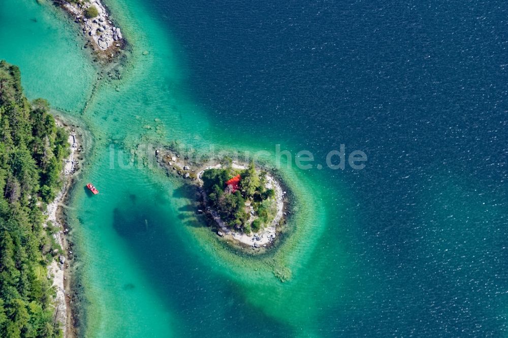 Grainau von oben - Insel Schönbühl im Eibsee bei Garmisch-Partenkirchen im Bundesland Bayern