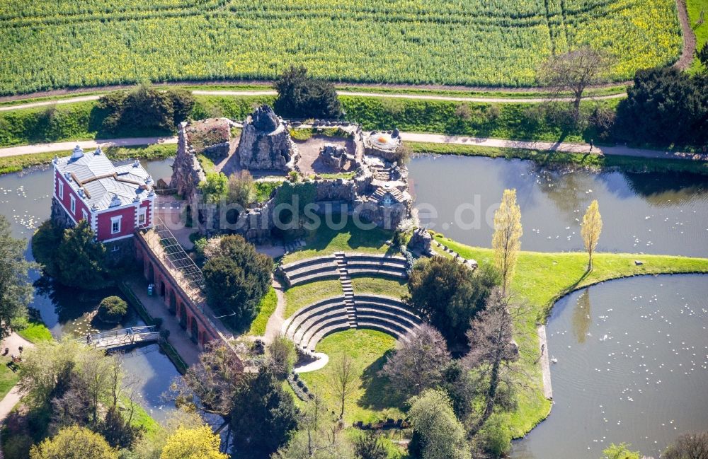 Oranienbaum-Wörlitz von oben - Insel Stein im UNESCO-Kulturerbe- Park des Dessau-Wörlitzer Gartenreiches in Wörlitz im Bundesland Sachsen-Anhalt