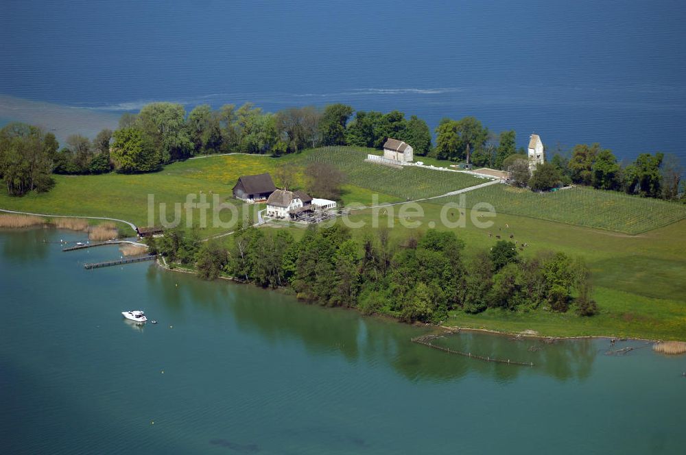 Luftaufnahme Rapperswil - Insel Ufenau im Zürichsee bei Rapperswil