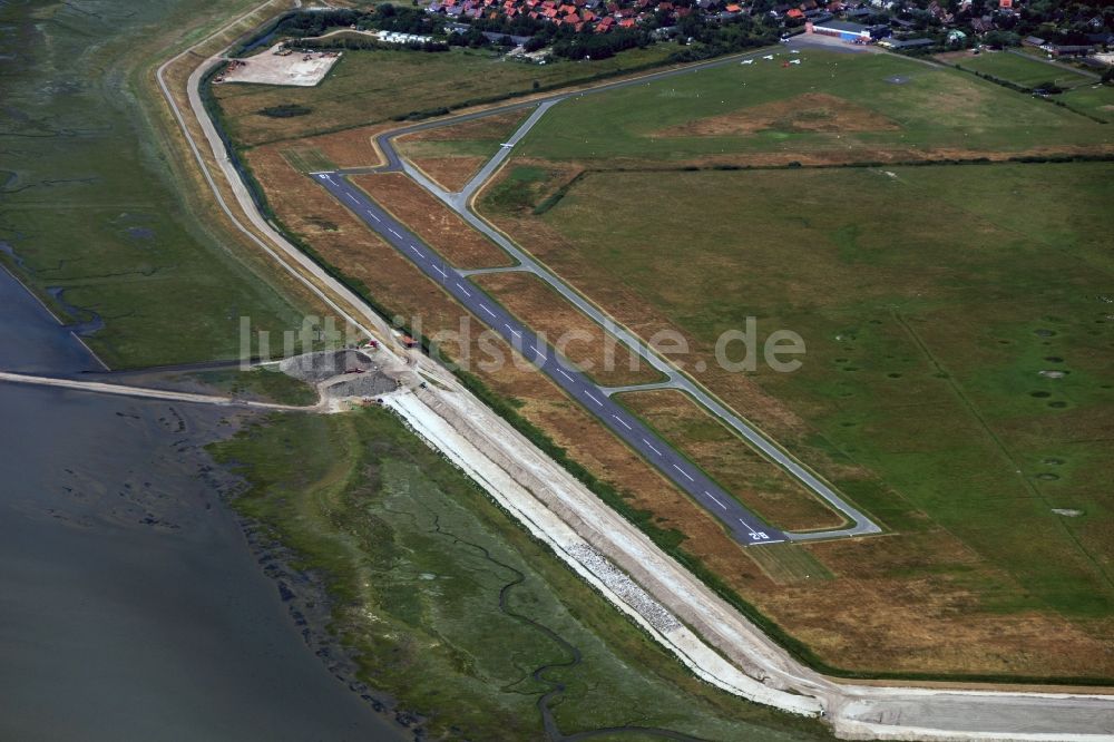 Luftbild Wangerooge - Insel Wangerooge mit Flugplatz im Bundesland Niedersachsen