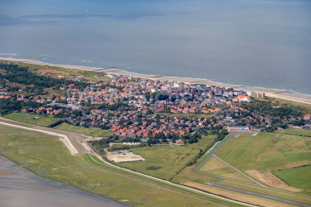 Luftbild Wangerooge - Insel Wangerooge mit Ortsbereich in Wangerooge im Bundesland Niedersachsen, Deutschland