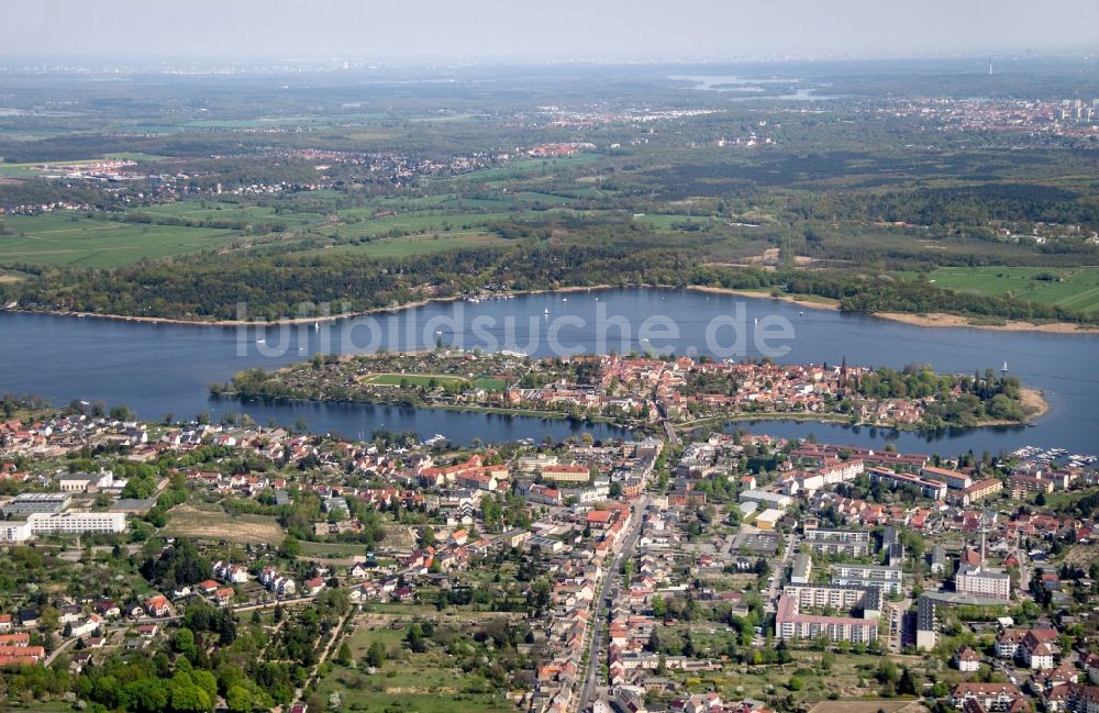 Werder (Havel) von oben - Insel Werder mit Ortsbereich in Werder (Havel) im Bundesland Brandenburg, Deutschland