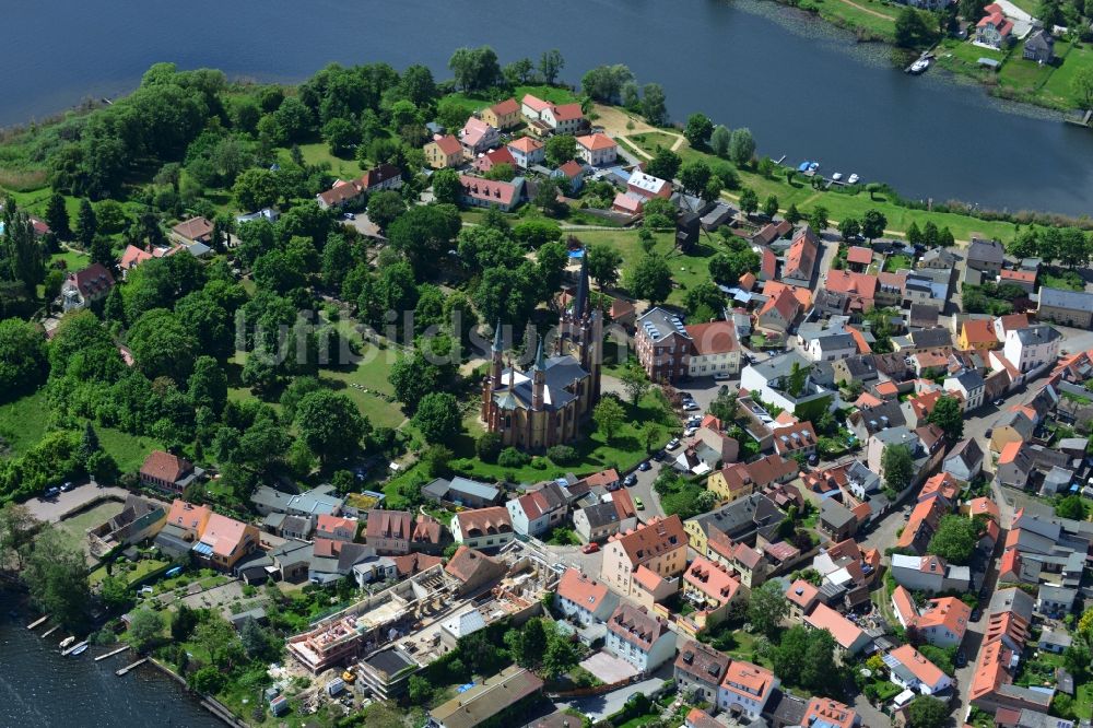 Luftaufnahme Werder Havel - Insel an den Werderwiesen am Ufer der Havel in Werder im Bundesland Brandenburg