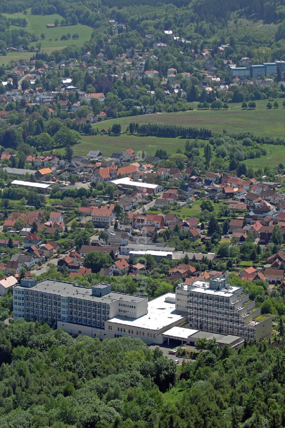 Tabarz von oben - Inselberg-Klinik Tabarz