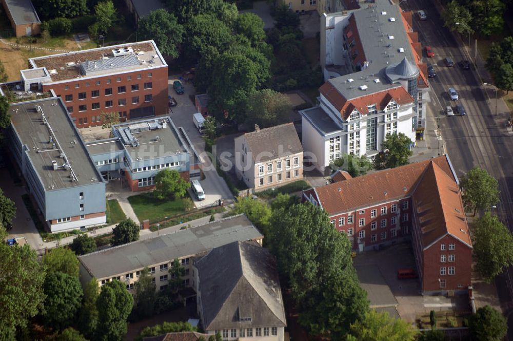 Berlin von oben - Institut für Zoo- und Wildtierforschung (IZW) in Alt - Friedrichsfelde Berlin