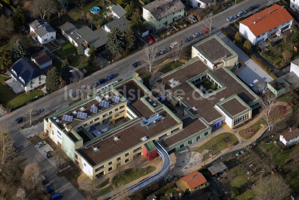 Berlin aus der Vogelperspektive: Integrationskindertagesstätte der Spastikerhilfe Berlin eG in Lichterfelde Berlin