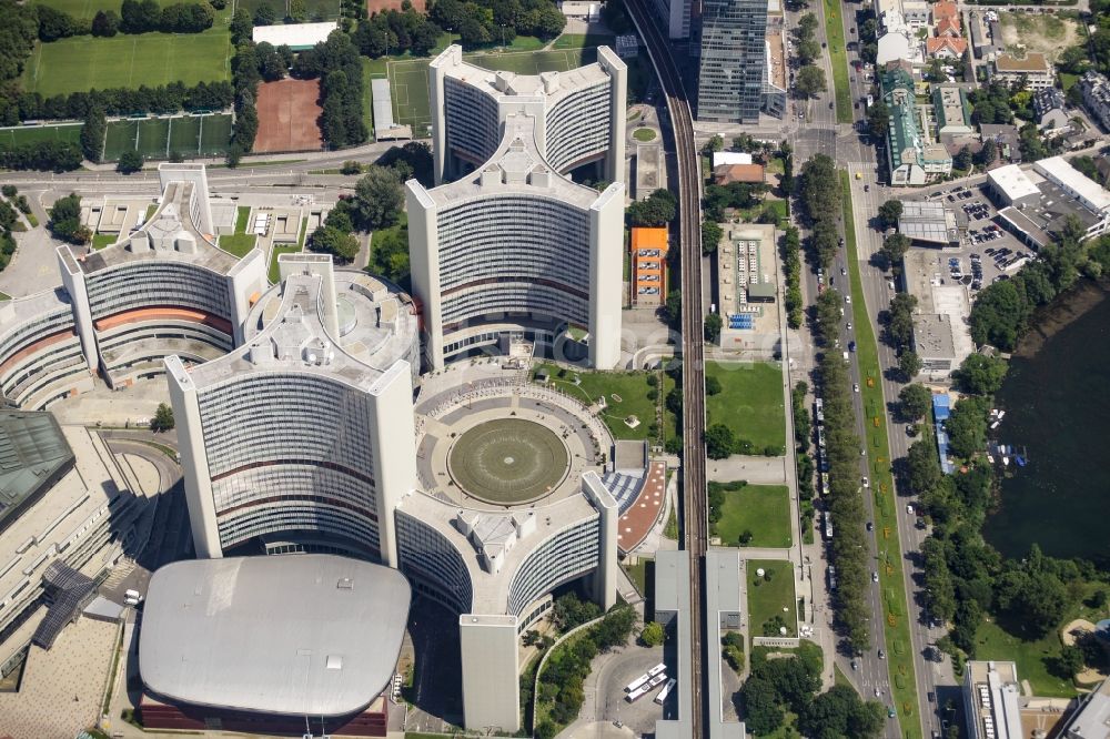 Luftaufnahme Wien - Internationales Zentrum im Innenstadtbereich in Wien in Österreich