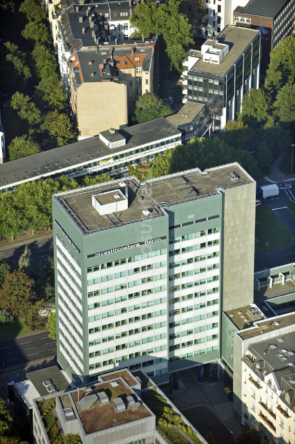 Luftaufnahme Berlin - Investitionsbank Berlin in Berlin-Wilmersdorf