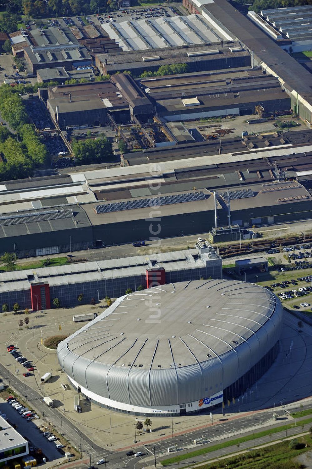 Düsseldorf von oben - ISS Dome Düsseldorf