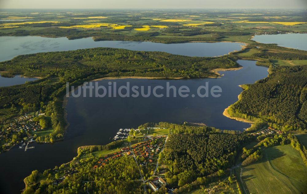 Jabel aus der Vogelperspektive: Jabelscher See in Jabel im Bundesland Mecklenburg-Vorpommern