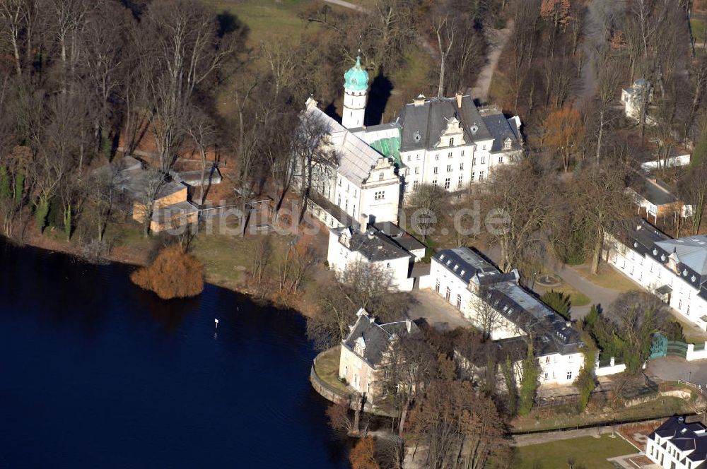 Luftbild Berlin - Jagdschloss Glienicke