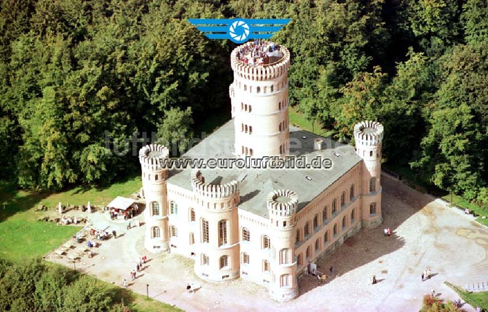 Luftaufnahme Granitz / Rügen - Mecklenburg-Vorpommern - Jagdschloß Granitz auf Rügen.