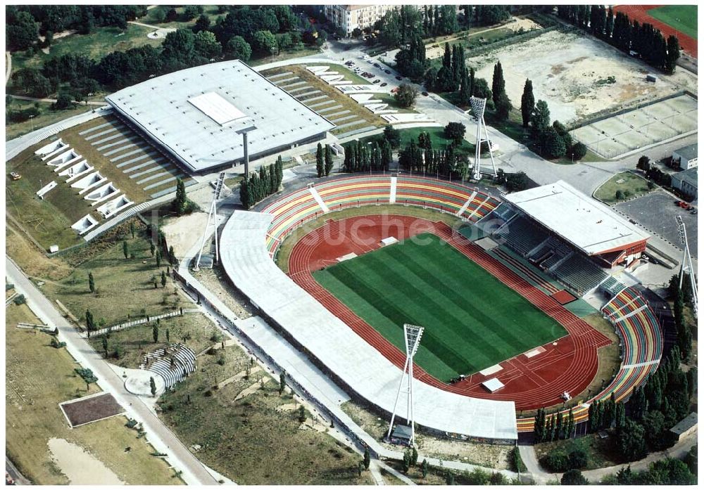 Luftaufnahme Berlin-Prenzlauer-Berg - Jahnsportpark in Berlin-Prenzlauer-Berg.