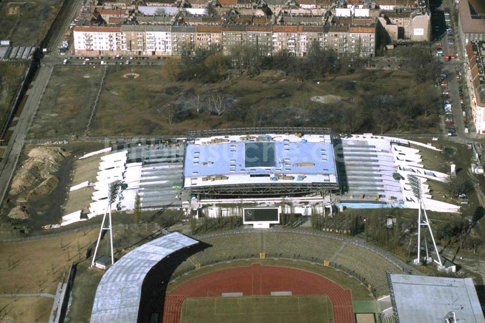 Luftaufnahme Berlin / Prenzlauer Berg - Jahnsportpark in Berlin Prenzlauer Berg.