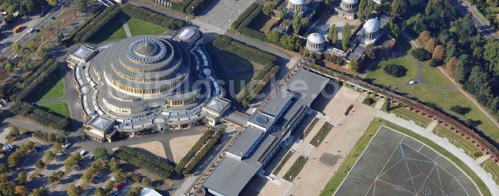 WROCLAW - BRESLAU von oben - Jahrhunderthalle (Hala Stulecia, Hala Ludowa) Breslau, Niederschlesien in Polen