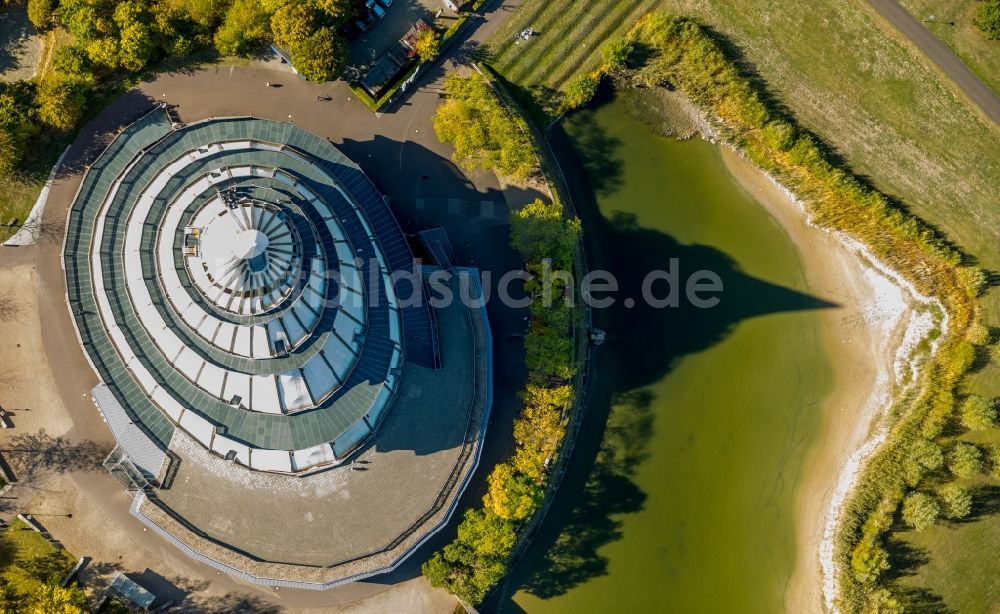 Luftaufnahme Magdeburg - Jahrtausendturm im Elbauenpark in Magdeburg im Bundesland Sachsen-Anhalt